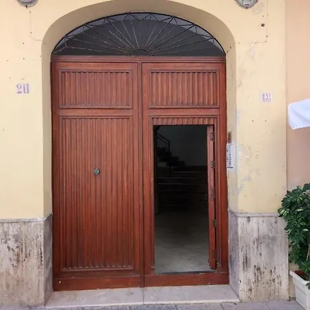 Il Nido Del Gabbiano - Attico Vista Mare, 2 Terrazzi Nel Centro Storico Apartament *