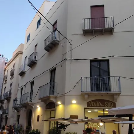 Il Nido Del Gabbiano - Attico Vista Mare, 2 Terrazzi Nel Centro Storico Apartamento Trapani